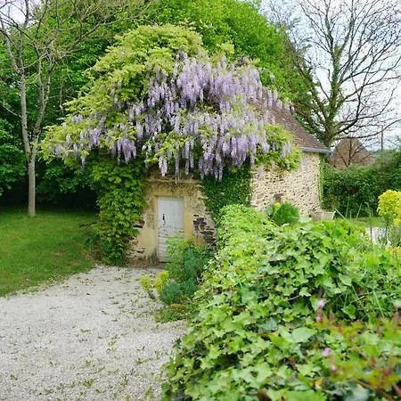 Domaine Du Mas Coutant Bed & Breakfast Sarlande