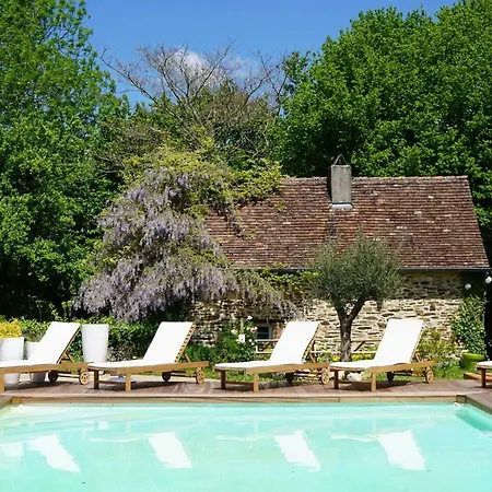 Domaine Du Mas Coutant Bed & Breakfast *
